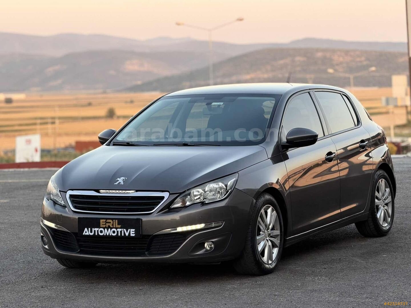 Galeriden Peugeot 308 1.6 HDi Active 2014 Model İzmir 215.000 km Gri 3