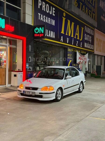 Sahibinden Honda Civic 1.6 i ES 1998 Model Ankara 342.000 km Beyaz