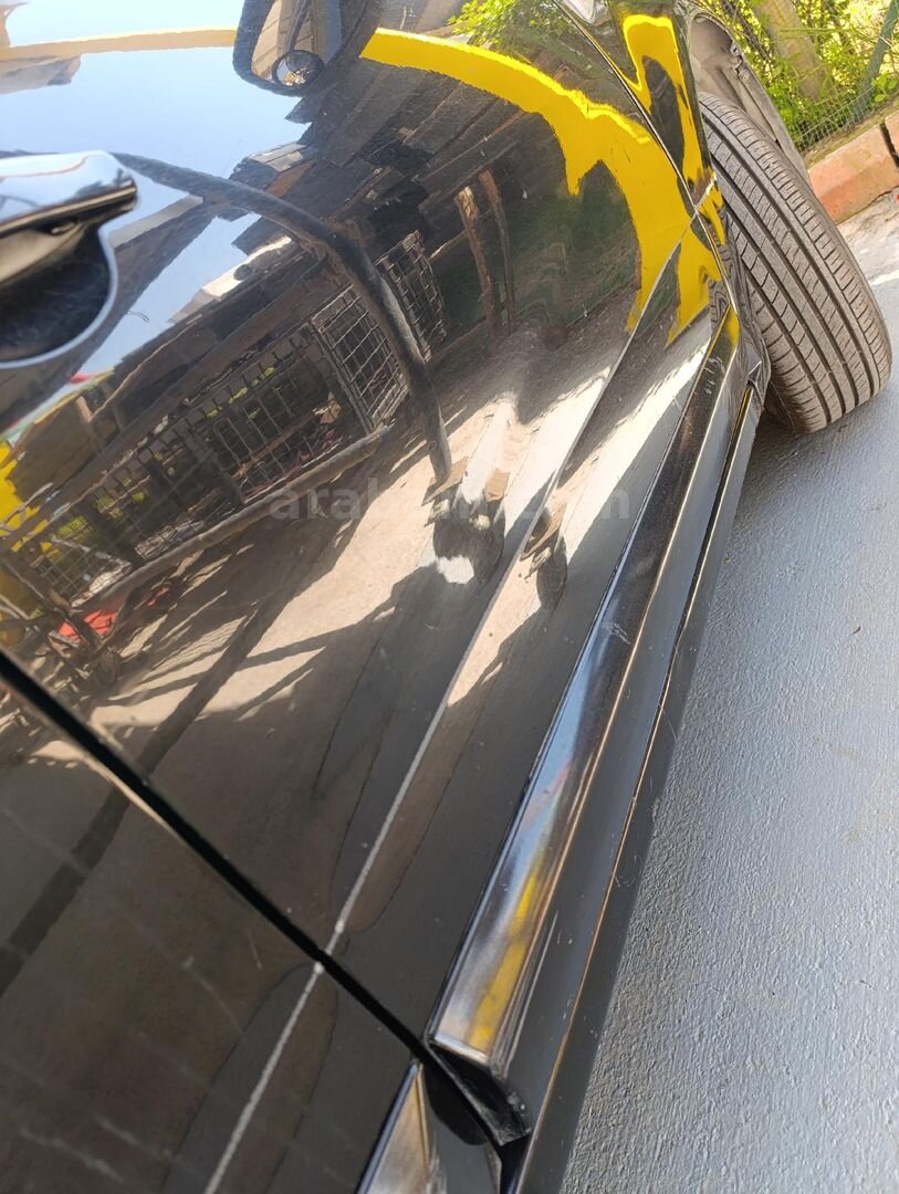 Sahibinden Dacia Sandero 1.4 Black Line 2011 Model Mersin 113.000 km Siyah 7
