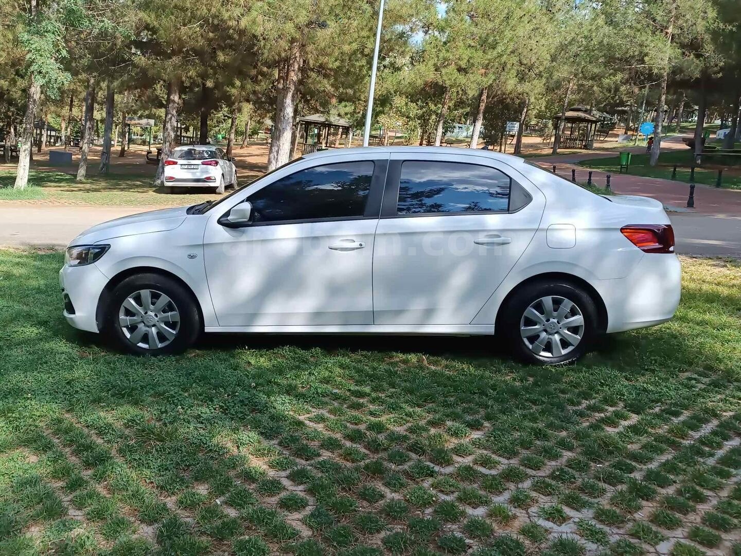 Sahibinden Peugeot 301 1.6 HDi Active 2017 Model Gaziantep 220.000 km Beyaz 4