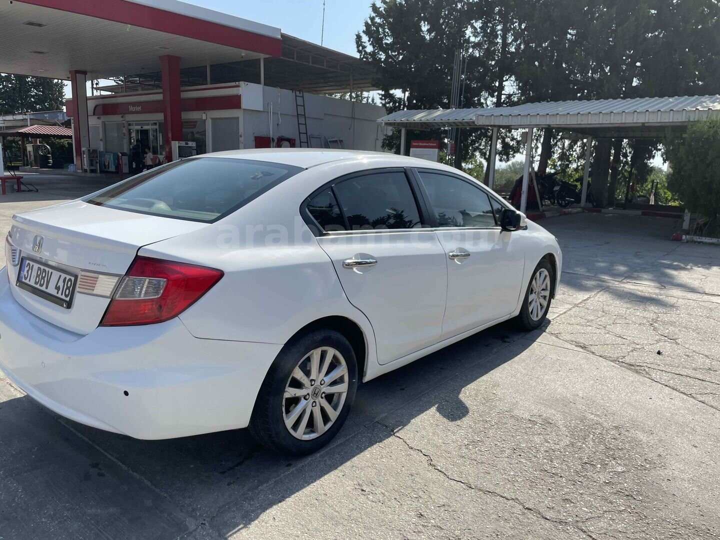 Sahibinden Honda Civic 1.6i VTEC Eco Elegance 2013 Model Hatay 243.000 km Beyaz 6