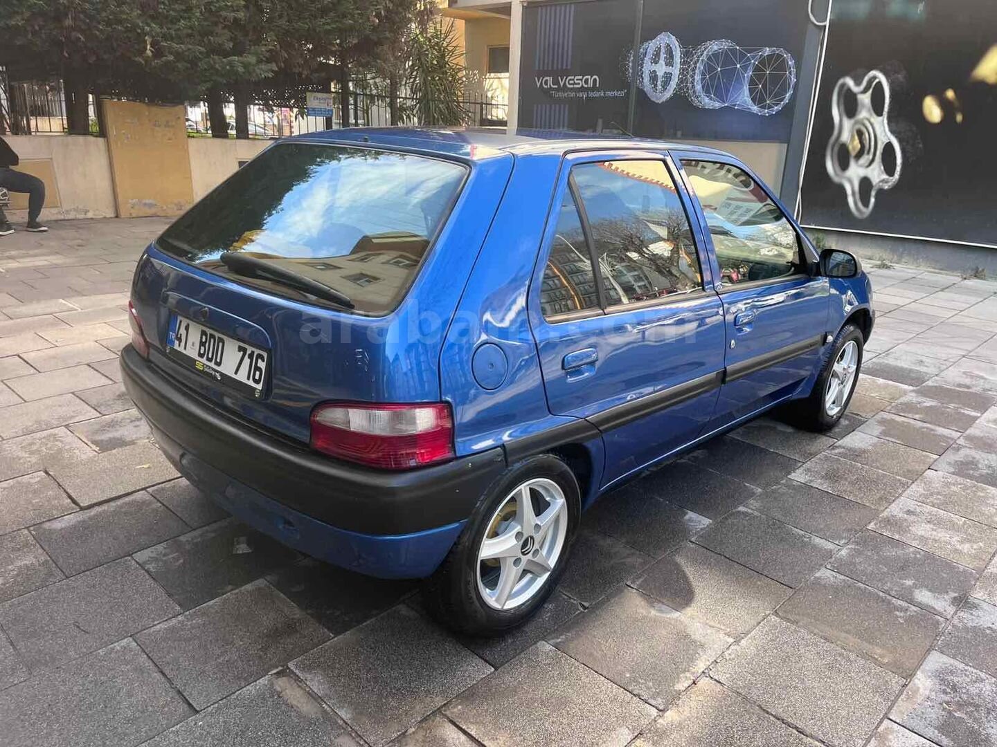Sahibinden Citroen Saxo 1.4 SX 2001 Model İstanbul 198.500 km Mavi 3