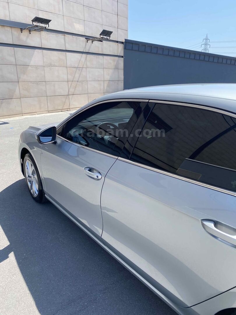 Sahibinden Skoda SuperB 1.5 TSI Hybrid Premium 2024 Model Kırklareli 48.000 km Gri (Gümüş) 2