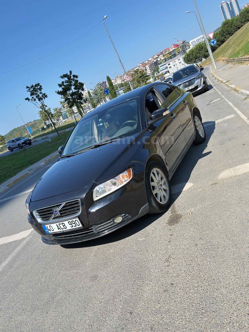 Sahibinden Volvo S40 1.6 D Dynamic 2008 Model İstanbul 321.000 km Siyah 4