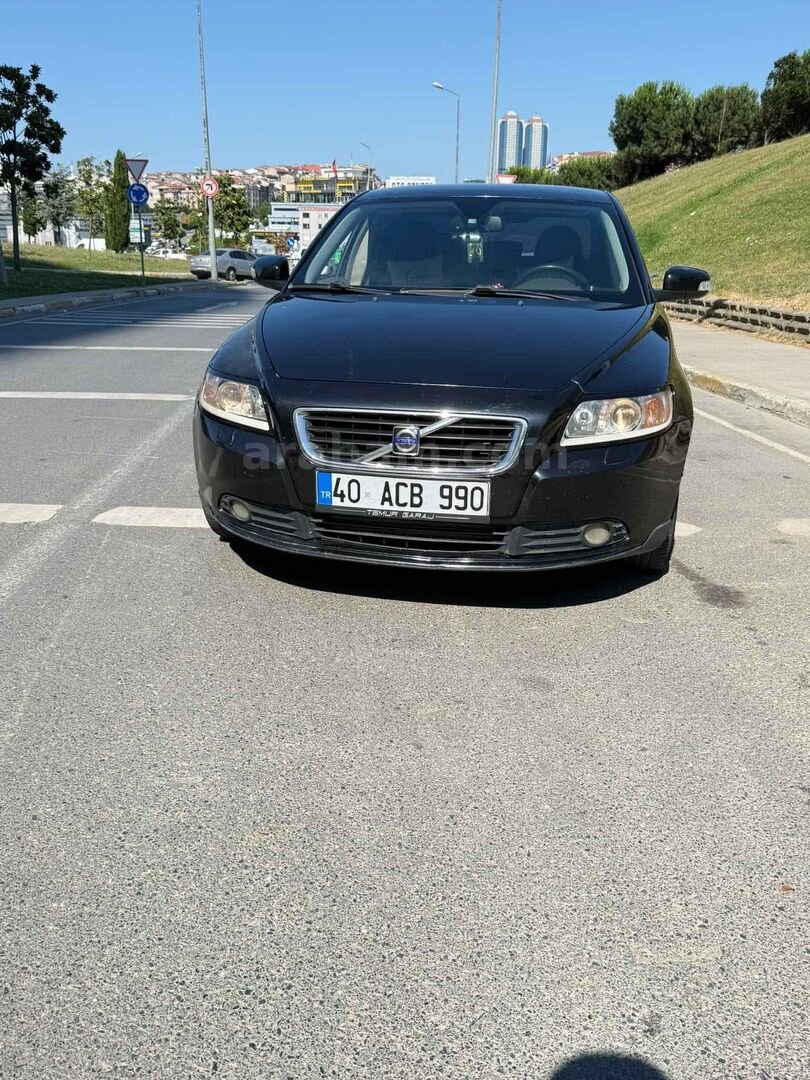 Sahibinden Volvo S40 1.6 D Dynamic 2008 Model İstanbul 321.000 km Siyah 2