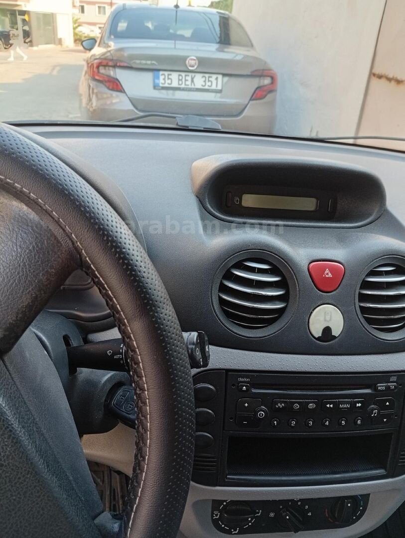 Sahibinden Citroen C3 1.4 HDi X 2004 Model İzmir 194.000 km Yeşil 7