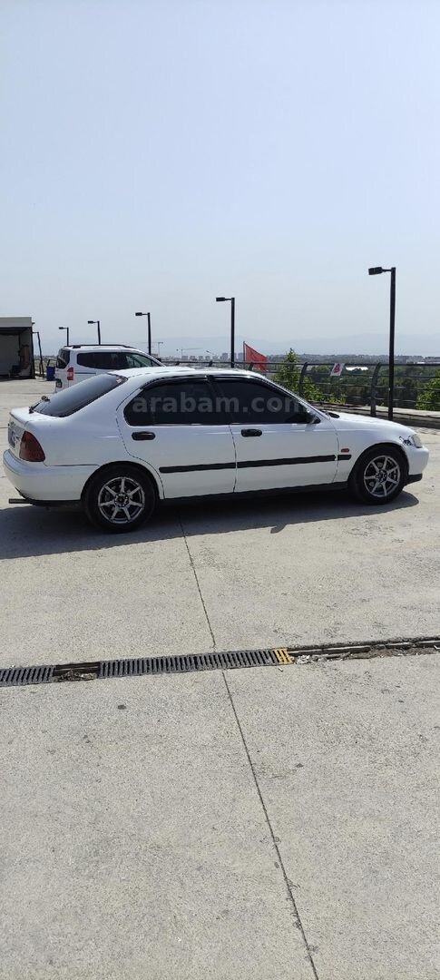 Sahibinden Honda Civic 1.6 LS 1997 Model Kocaeli 290.000 km Beyaz 5