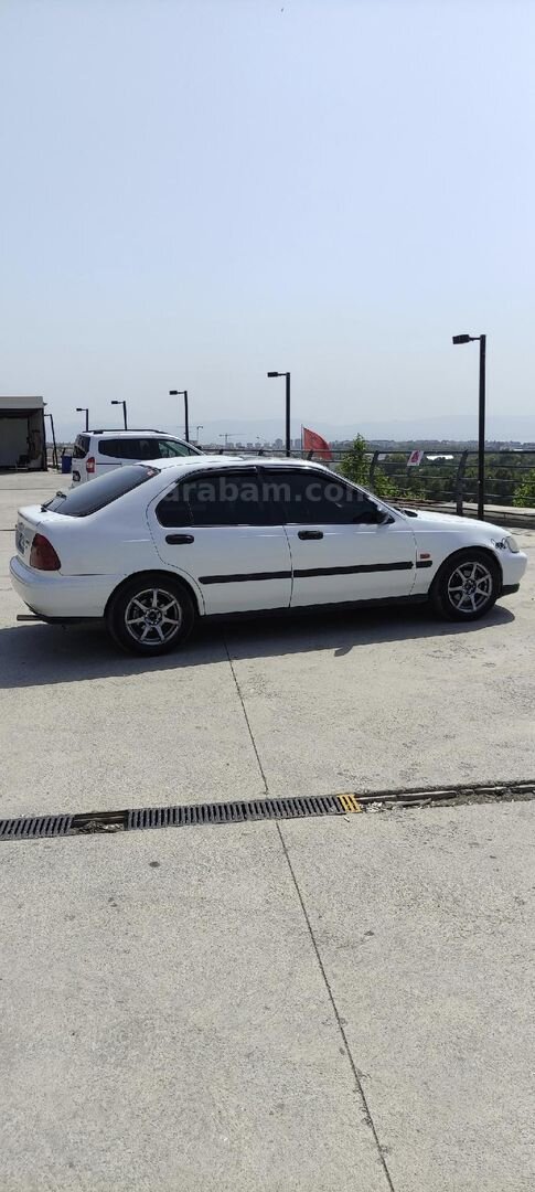 Sahibinden Honda Civic 1.6 LS 1997 Model Kocaeli 290.000 km Beyaz 4