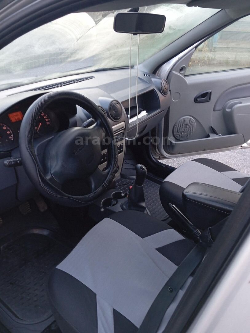 Sahibinden Dacia Logan 1.5 dCi Ambiance 2008 Model İstanbul 277.000 km Gri 5