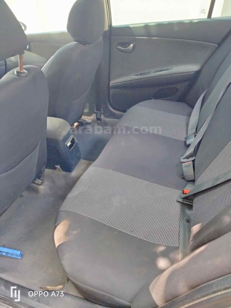 Sahibinden Nissan Primera 1.6 Tekna 2004 Model İzmir 230.000 km Gri 6