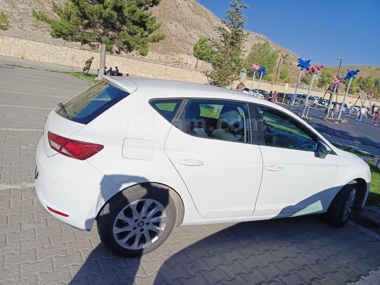 Sahibinden Seat Leon 1.6 TDI CR Style 2013 Model Sivas 194.000 km Beyaz 5