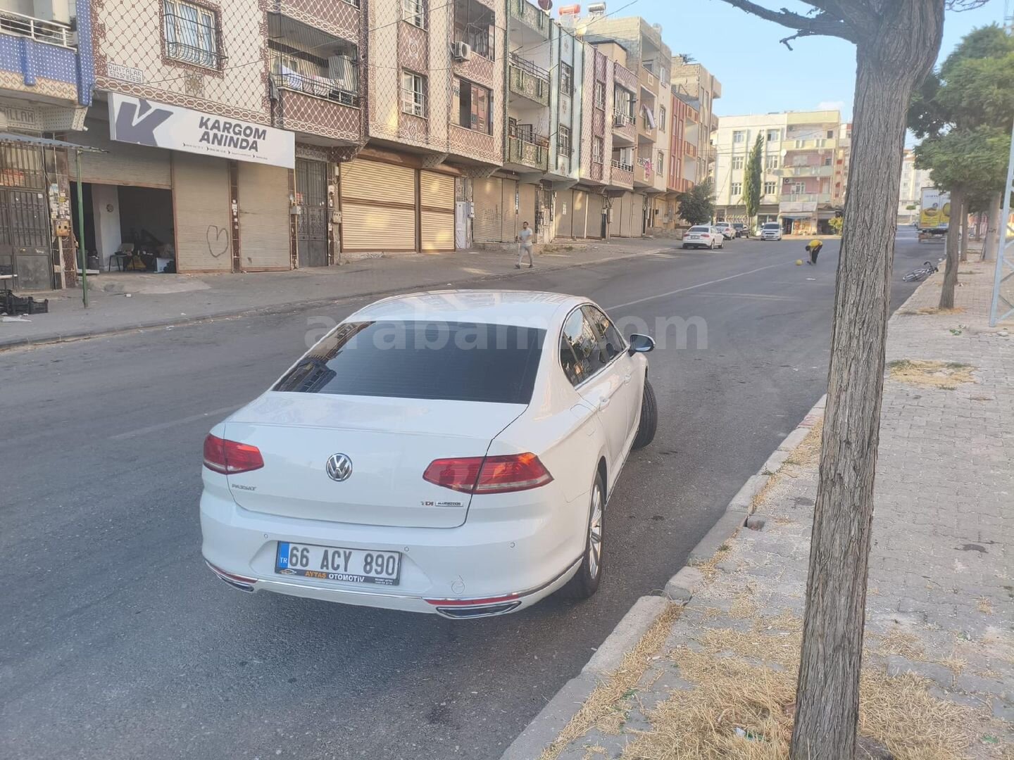 Sahibinden Volkswagen Passat 1.6 TDi BlueMotion Comfortline 2015 Model Gaziantep 208.000 km Beyaz 3
