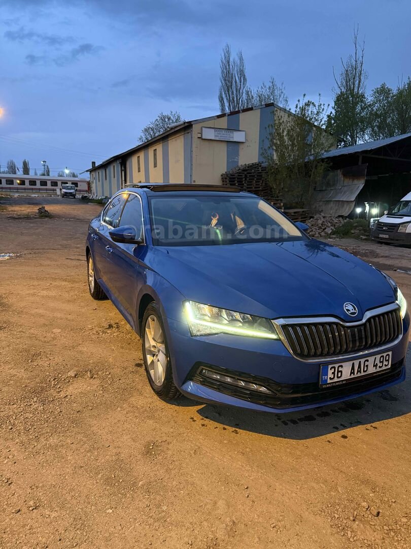 Sahibinden Skoda SuperB 1.5 TSI Elite 2019 Model Kars 69.000 km Mavi 2