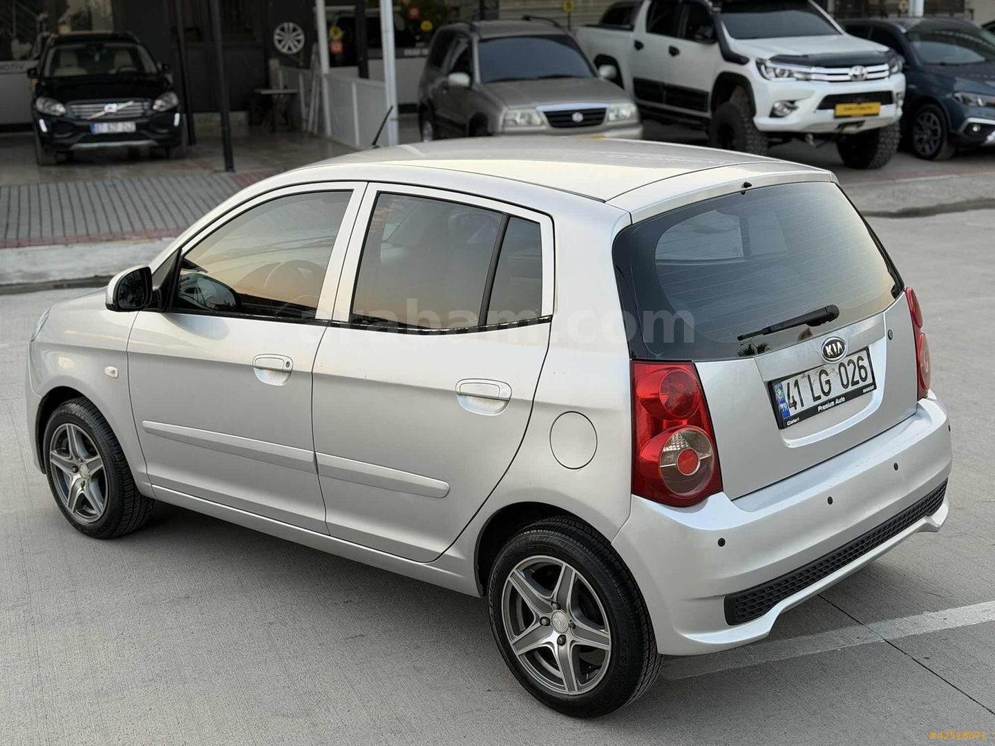 Galeriden Kia Picanto 1.1 Hiper 2011 Model Antalya 119.000 km Gri 5