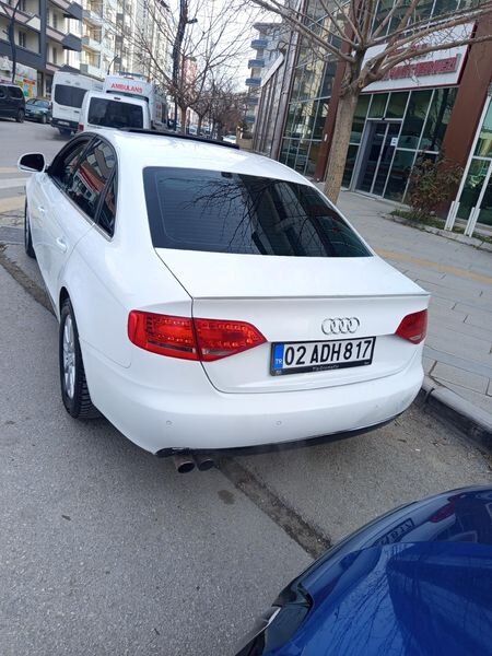 Sahibinden Audi A4 Sedan 1.8 TFSI 2009 Model Van 303.000 km Beyaz