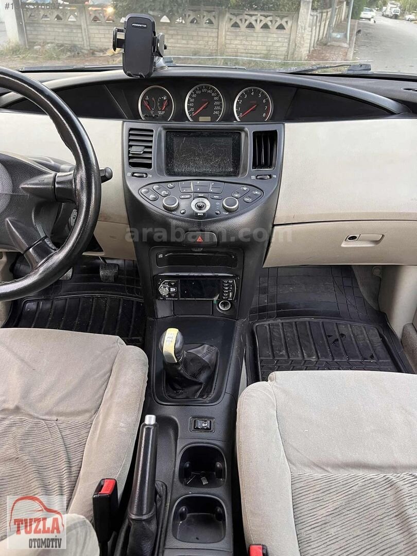 Galeriden Nissan Primera 1.6 Tekna 2004 Model İstanbul 325.000 km Bej 5