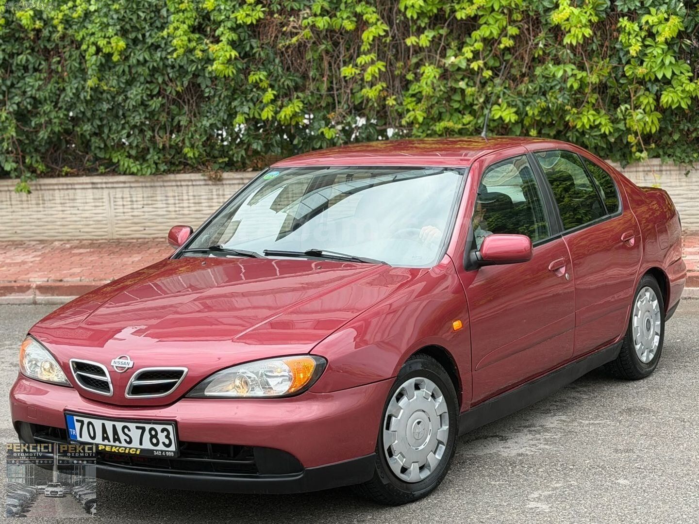 Galeriden Nissan Primera 1.6 Comfort 2001 Model Konya 420.000 km Kırmızı 5