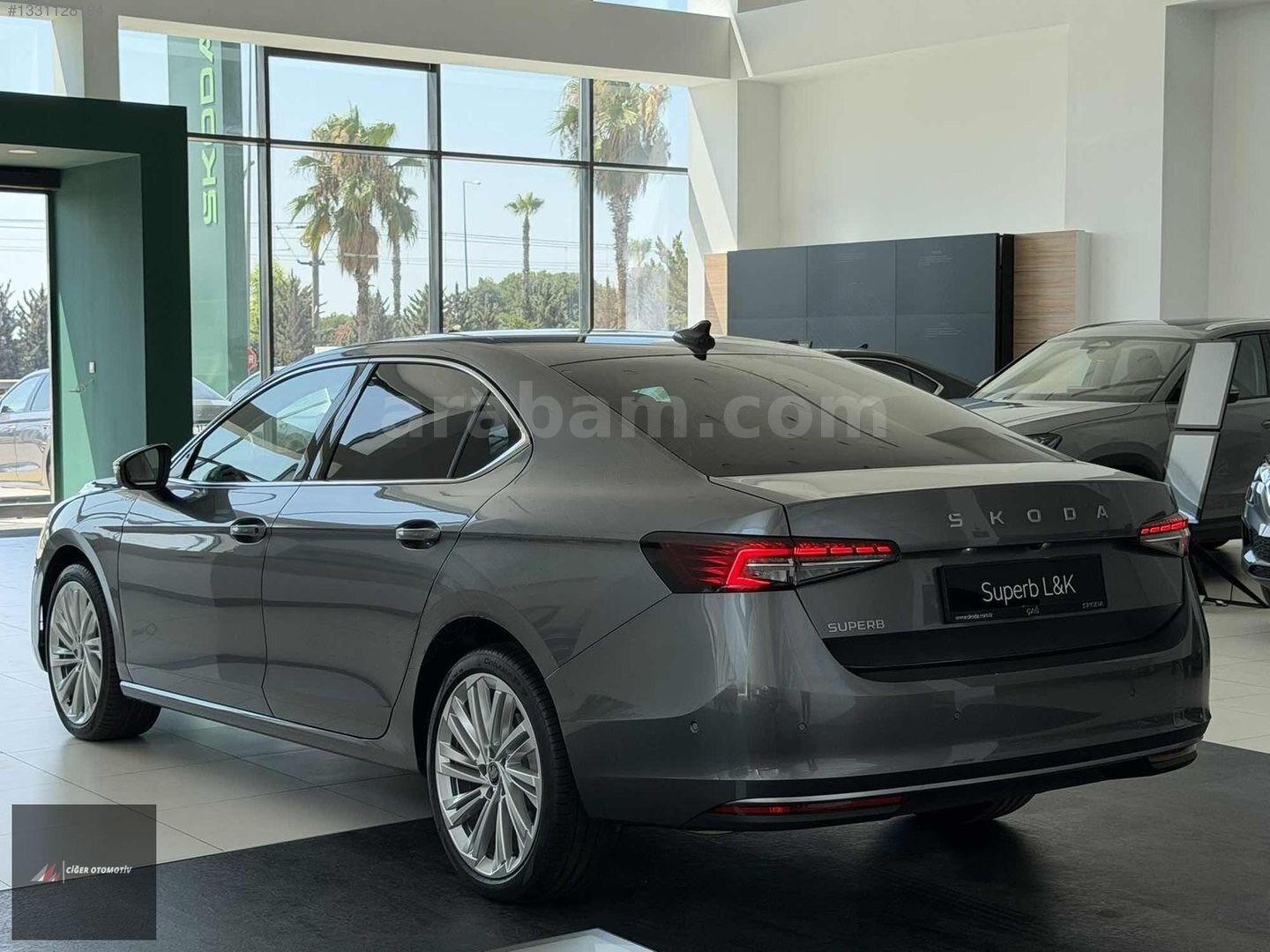 Galeriden Skoda SuperB 1.5 TSI Laurin&Klement Crystal 2025 Model Antalya 6.025 km Gri 7