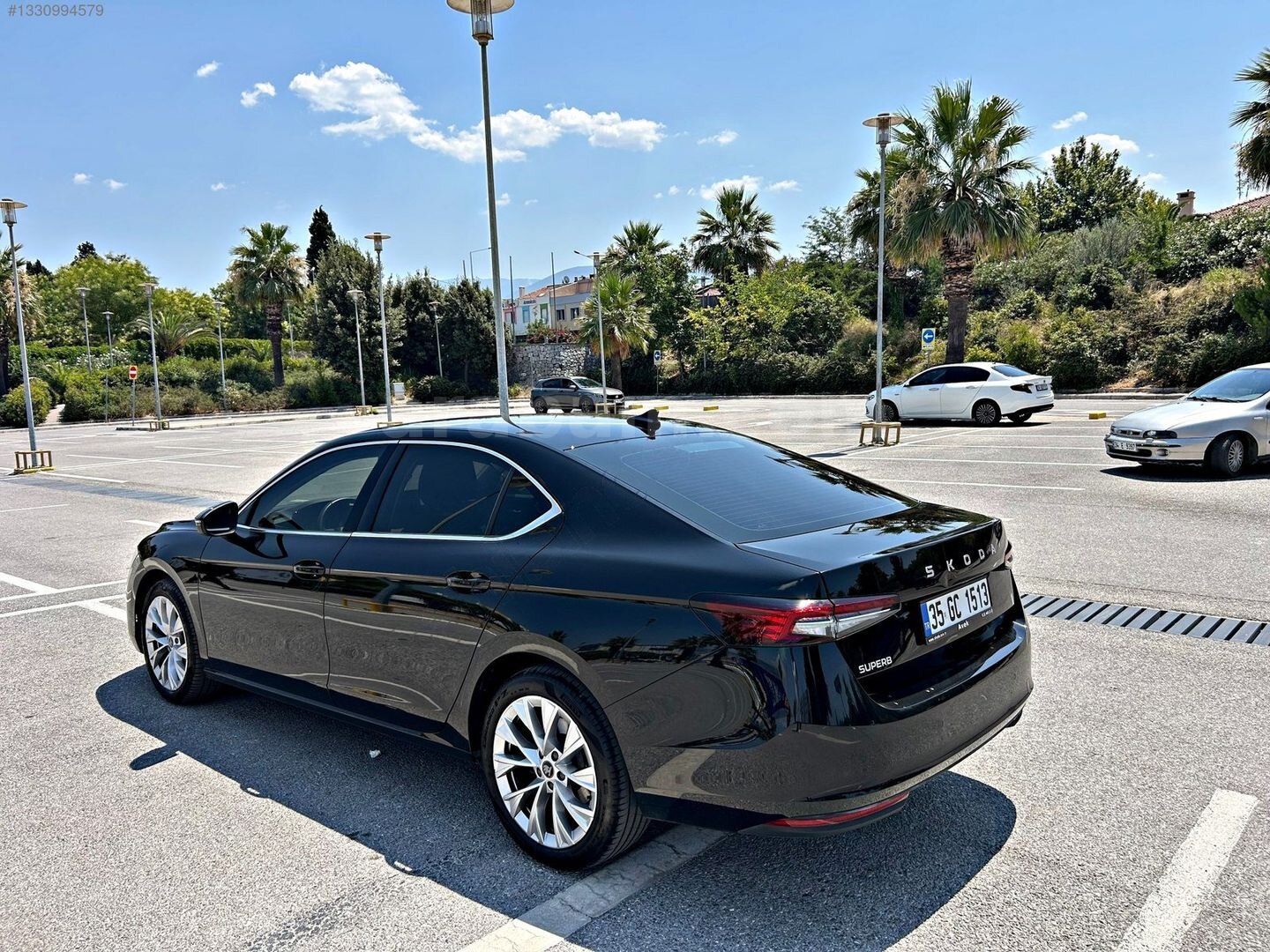 Galeriden Skoda SuperB 1.5 TSI Prestige 2025 Model İzmir 39.800 km Siyah 4