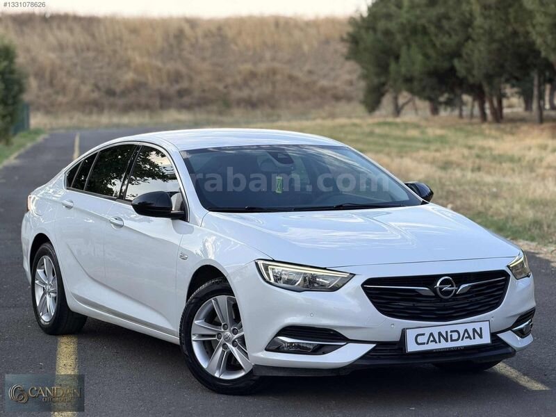 Galeriden Opel Insignia 1.6 CDTI Grand Sport Design 2017 Model Tekirdağ 158.000 km Beyaz