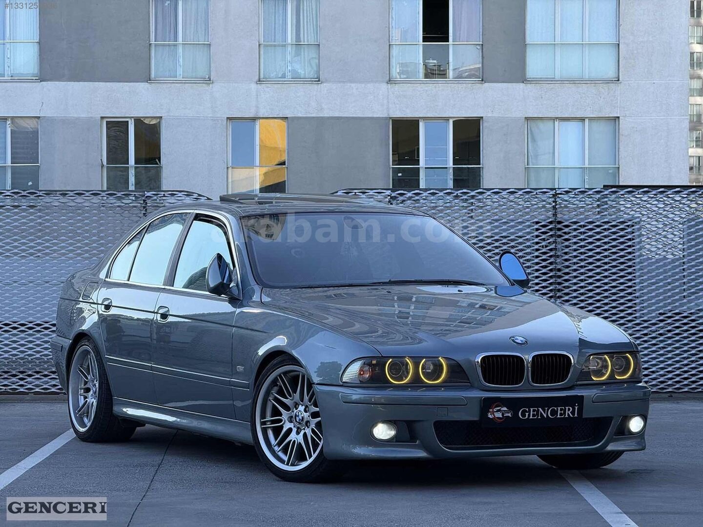 Galeriden BMW 5 Serisi 520i Standart 2001 Model İstanbul 341.000 km Yeşil 1