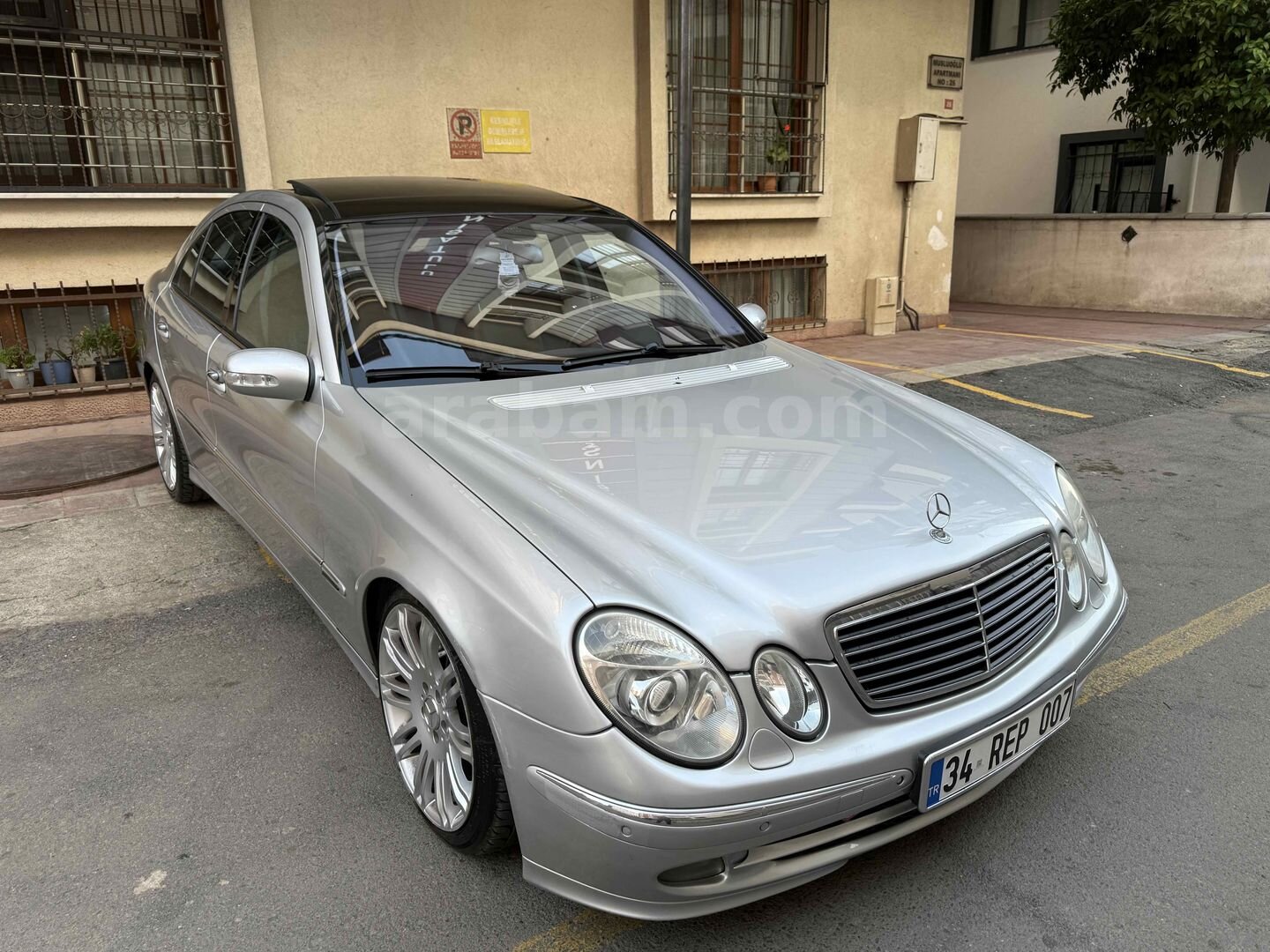 Sahibinden Mercedes - Benz E 200 Kompressor Avantgarde 2006 Model İstanbul 380.000 km Gri (Gümüş) 3