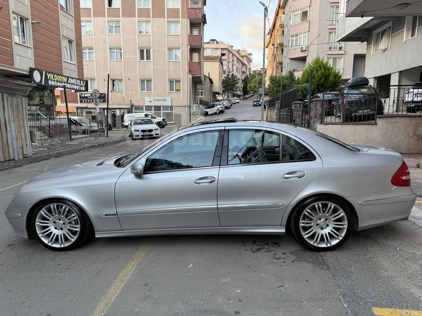 Sahibinden Mercedes - Benz E 200 Kompressor Avantgarde 2006 Model İstanbul 380.000 km Gri (Gümüş) 6
