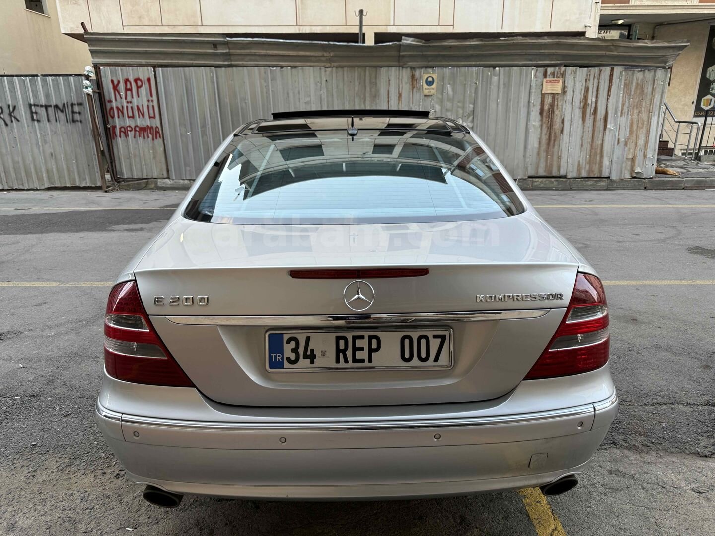 Sahibinden Mercedes - Benz E 200 Kompressor Avantgarde 2006 Model İstanbul 380.000 km Gri (Gümüş) 7