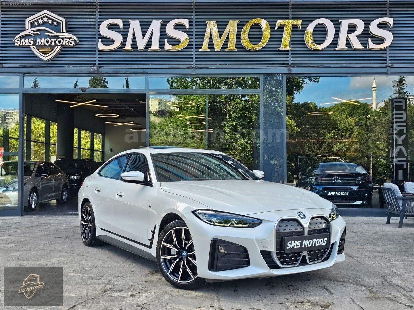 Galeriden BMW i Serisi i4 eDrive 40 M Sport 2024 Model İstanbul 29.500 km Beyaz 3