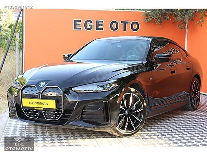 Galeriden BMW i Serisi i4 eDrive 40 M Sport 2023 Model Balıkesir 22.000 km Yeşil