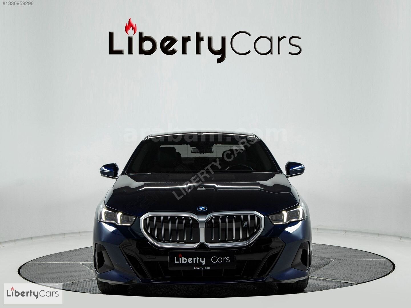 Galeriden BMW i Serisi i5 eDrive 40 M Sport 2023 Model İstanbul 29.000 km Mavi 4