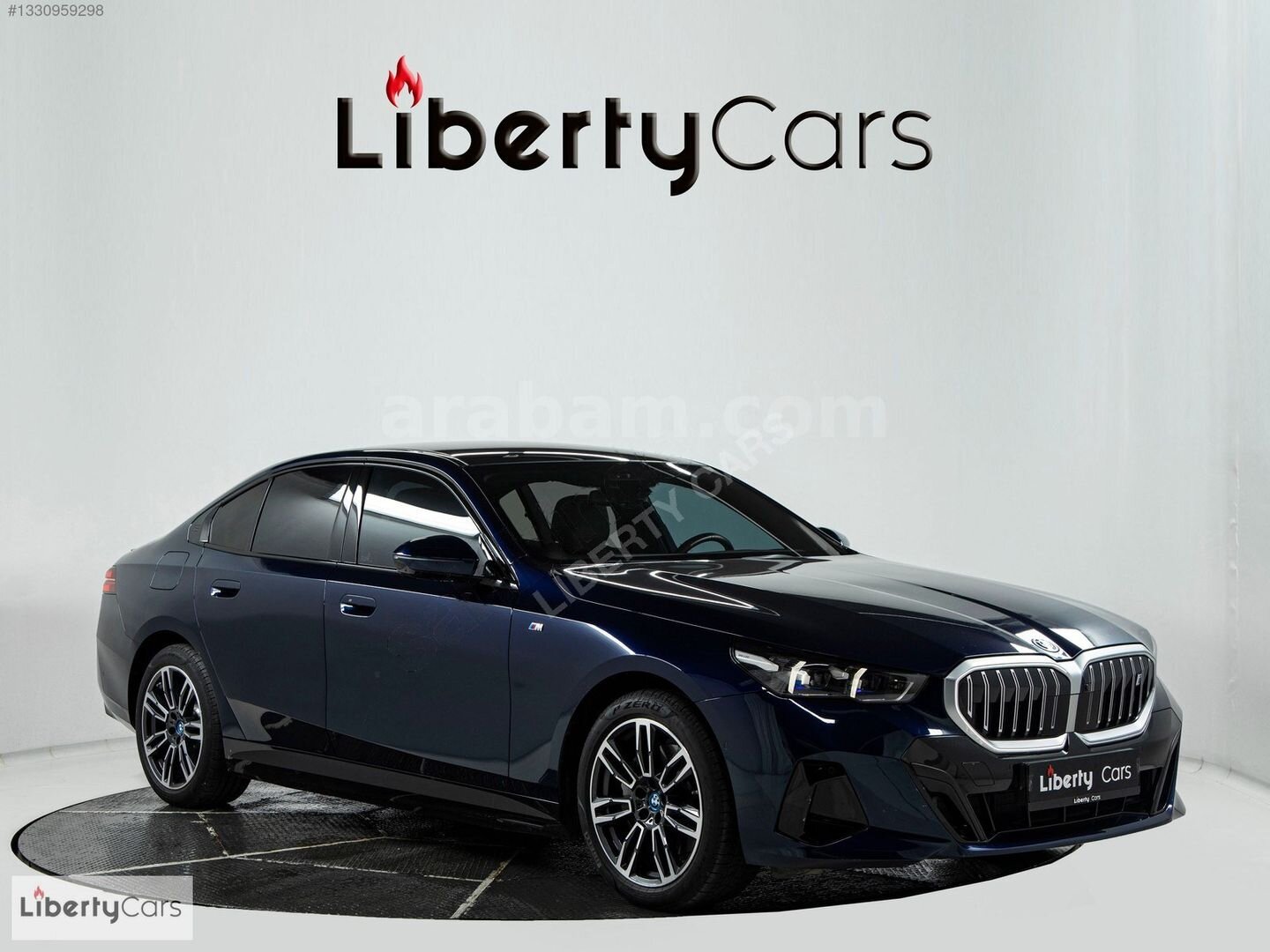 Galeriden BMW i Serisi i5 eDrive 40 M Sport 2023 Model İstanbul 29.000 km Mavi 1