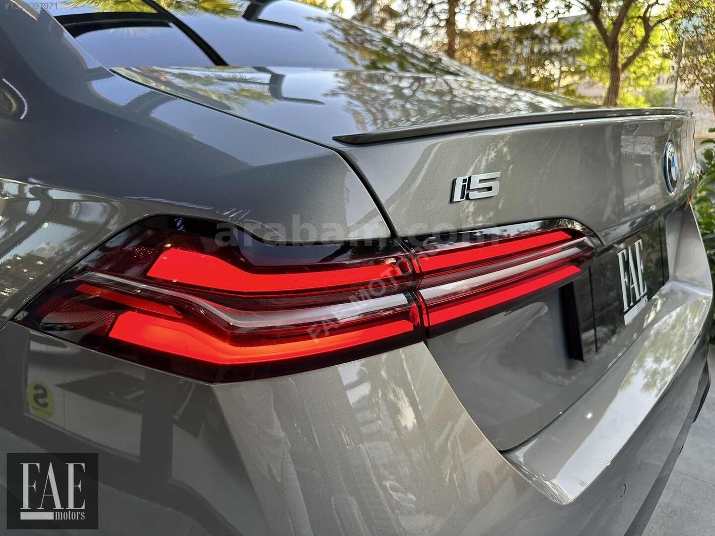 Galeriden BMW i Serisi i5 eDrive 40 M Sport 2024 Model İzmir 44.550 km Bej 5