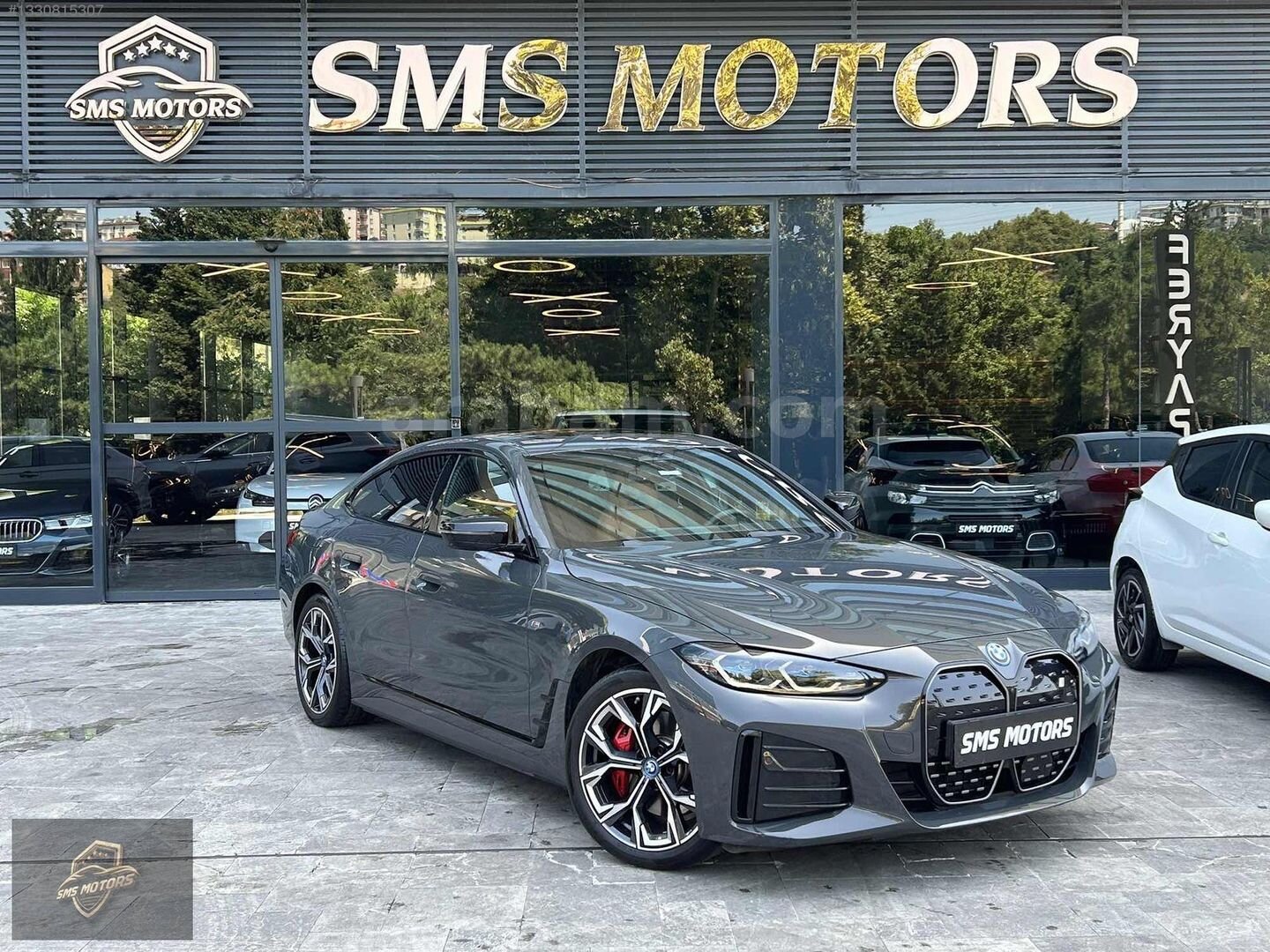 Galeriden BMW i Serisi i4 eDrive 40 Edition M Sport 2024 Model İstanbul 29.581 km Gri 3