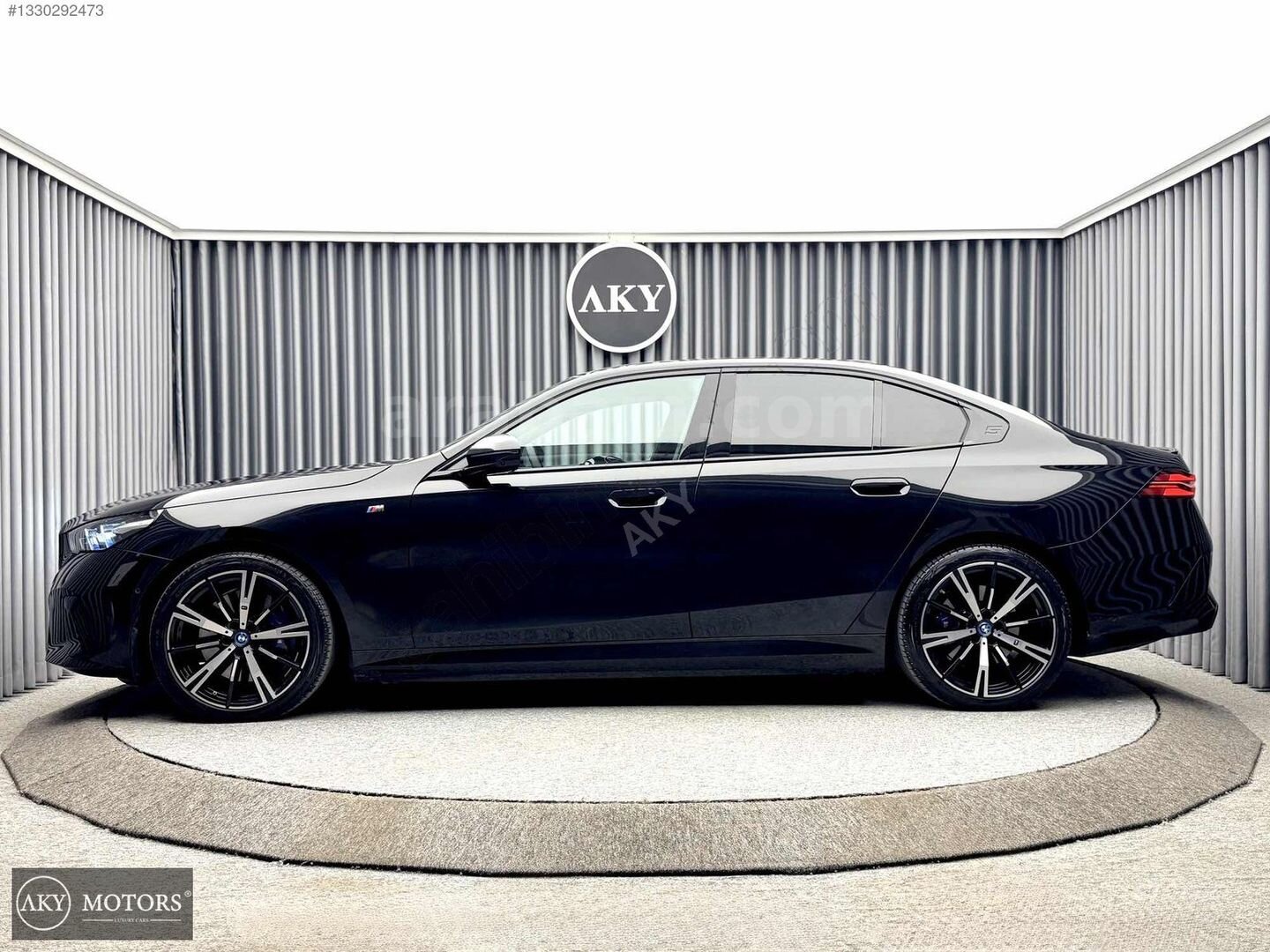 Galeriden BMW i Serisi i5 eDrive 40 M Sport 2023 Model İzmir 14.000 km Siyah 6