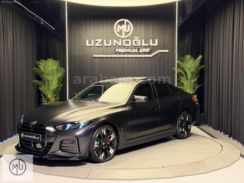 Galeriden BMW i Serisi i4 eDrive 40 Edition M Sport 2025 Model İstanbul 13.000 km Siyah