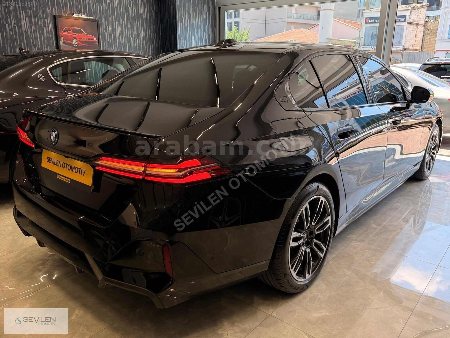 Galeriden BMW i Serisi i5 eDrive 40 M Sport 2024 Model İstanbul 33.500 km Siyah 5