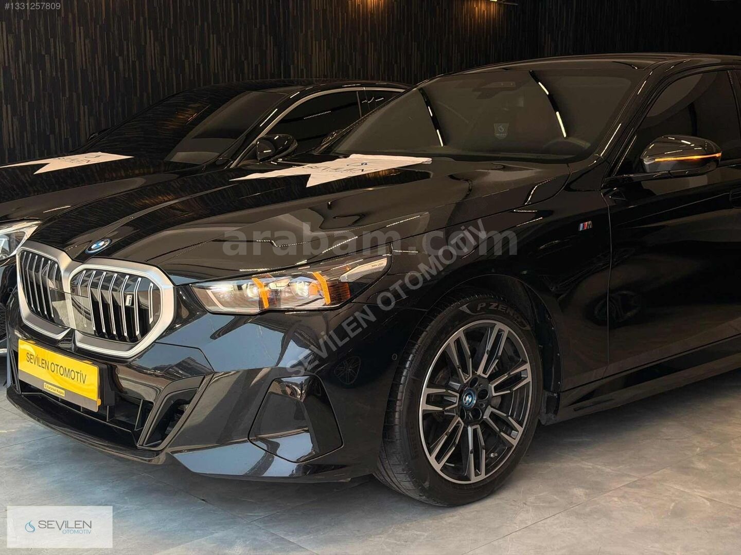 Galeriden BMW i Serisi i5 eDrive 40 M Sport 2024 Model İstanbul 33.500 km Siyah 2