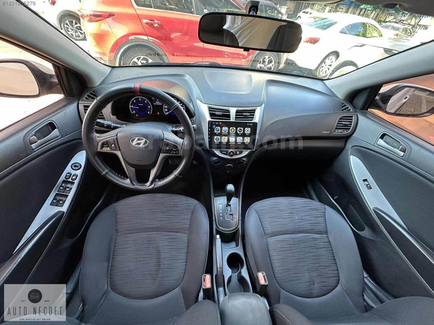 Galeriden Hyundai Accent Blue 1.6 CRDI Mode 2015 Model İstanbul 190.000 km Beyaz 3