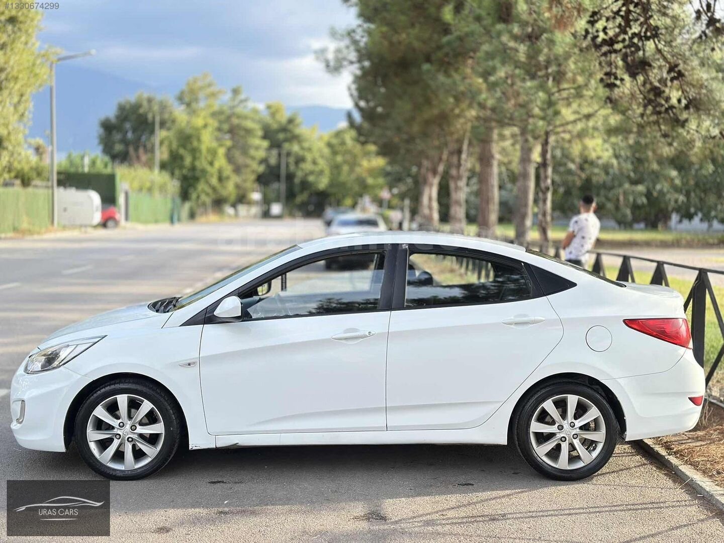 Galeriden Hyundai Accent Blue 1.6 CRDI Mode 2015 Model Bursa 243.000 km Beyaz 7
