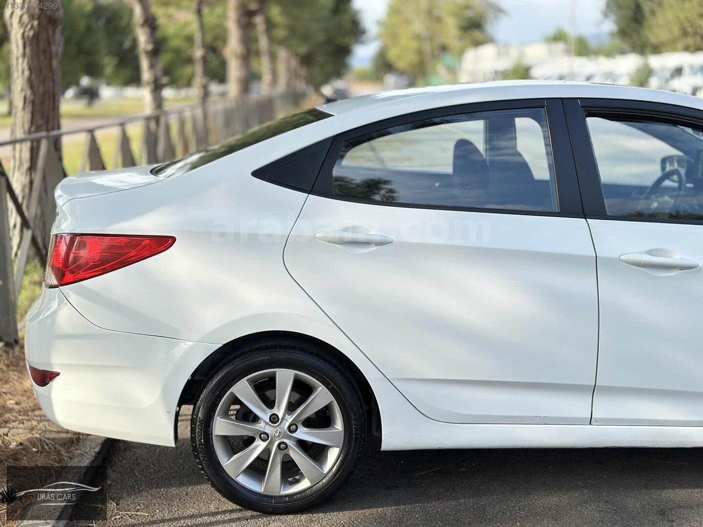 Galeriden Hyundai Accent Blue 1.6 CRDI Mode 2015 Model Bursa 243.000 km Beyaz 5