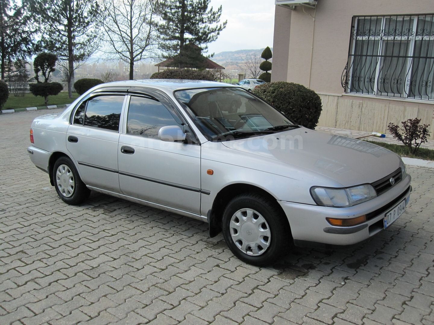 Sahibinden Toyota Corolla 1.3 XE 1998 Model Antalya 324.000 km Gri (Gümüş) 1