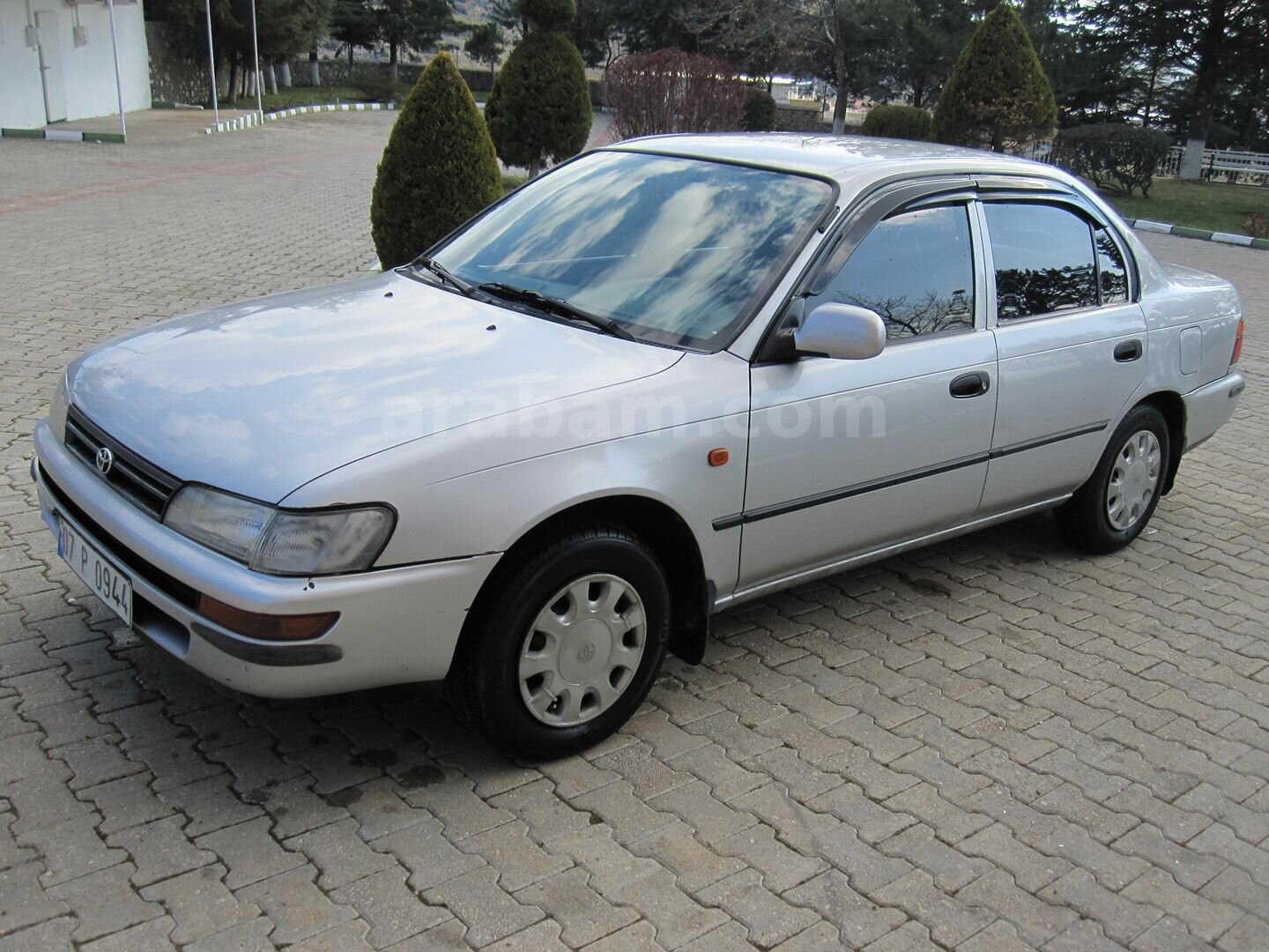 Sahibinden Toyota Corolla 1.3 XE 1998 Model Antalya 324.000 km Gri (Gümüş) 6