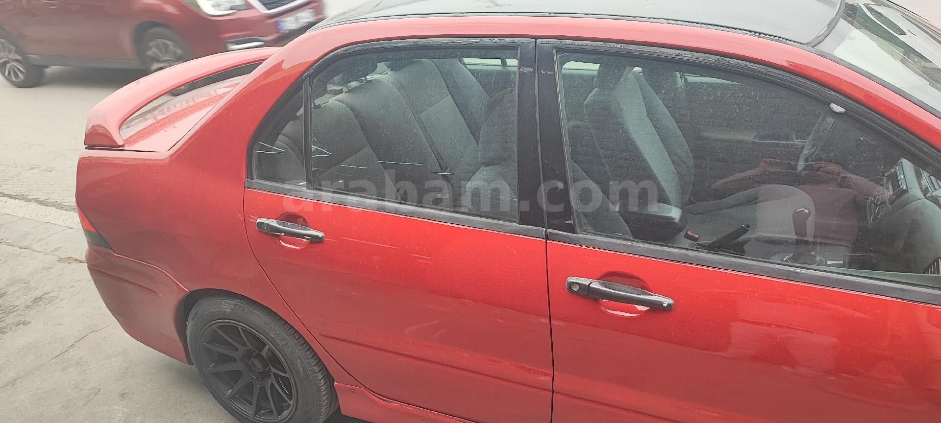 Sahibinden Mitsubishi Lancer 1.6 Comfort 2004 Model Denizli 175.000 km Kırmızı 2