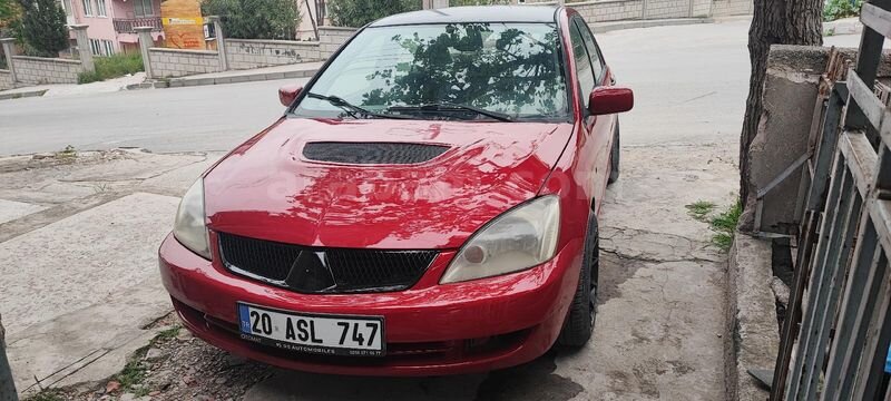 Sahibinden Mitsubishi Lancer 1.6 Comfort 2004 Model Denizli 175.000 km Kırmızı