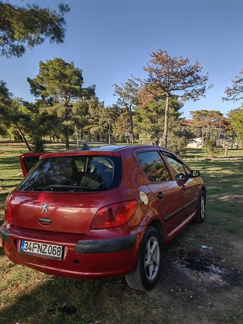 Sahibinden Peugeot 307 1.4 HDi XR 2005 Model İstanbul 216.000 km Kırmızı 3