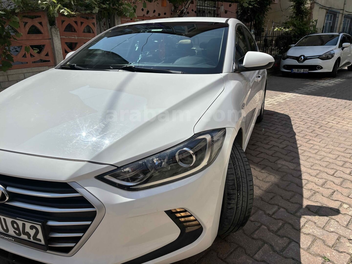 Sahibinden Hyundai Elantra 1.6 D-CVVT Style 2017 Model Kocaeli 82.000 km Beyaz 7
