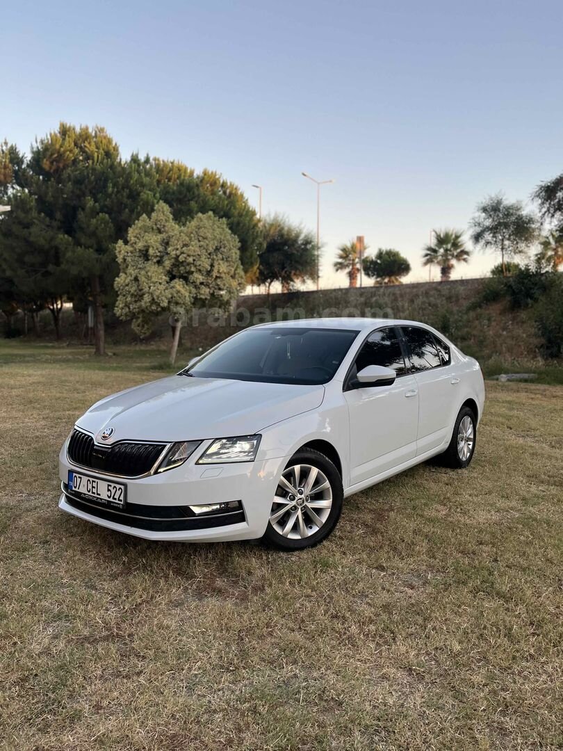Sahibinden Skoda Octavia 1.6 TDI Style 2019 Model Antalya 94.500 km Beyaz 2