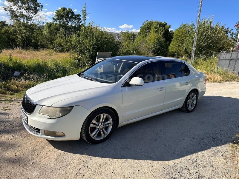 Sahibinden Skoda SuperB 1.4 TSI Ambition 2009 Model Erzincan 315.000 km Beyaz