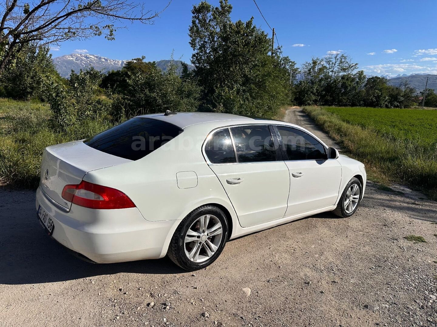 Sahibinden Skoda SuperB 1.4 TSI Ambition 2009 Model Erzincan 315.000 km Beyaz 3